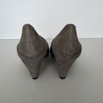 B Makowsky Shoes‎ Gray Suede Leather Nubuck Pumps Heels Neutral Women Size 8 M Photo 2