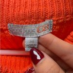 GB Cropped sweater  Photo 1