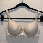 Wacoal Women’s 34C Sand Nude Lace Finesse T-Shirt Bra STYLE 853201 Photo 1
