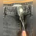 PacSun NWOT Black Wash Low Rise Straight Leg Jeans Women’s size 26 Photo 3