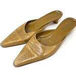 Kenneth Cole mustard colored leather mules, made in Italy, size 7.5 Photo 3