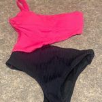 Vibrant Pink and Black One Photo 0