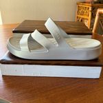 Crocs Women's Getaway Metallic Strappy Sandal Color: Champagne Metallic Size 11 Photo 4