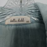 Bella Dahl  light blue chambray blouse size XS Photo 2