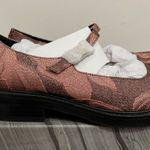 Jeffrey Campbell Jeffrey‎ Campbell Marj women's 6.5 pink rose Brocade fabric NIB Photo 0