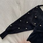 San Joy Black Pearl Sweater Photo 2