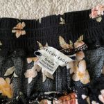 American Eagle  Floral Ruffle Shorts  Photo 3