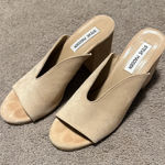 Steve Madden  Beige Open-Toe Mules Photo 0