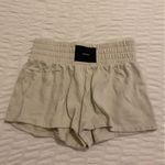 Talentless shorts Photo 1