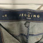 White House | Black Market The Jegging Crop Mid Rise Dark Wash Jeans Size 6 Photo 3