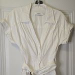 MISHA White Button Photo 2