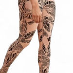 Aerie  women’s tan tropical floral leggings size M. Photo 0