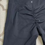 Halara  UltraSculpt High Waisted Scrunch Butt Pocket Biker Shorts 7'', size large Photo 12