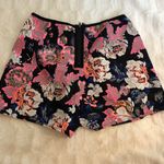 Sugar Lips Shorts Photo 2