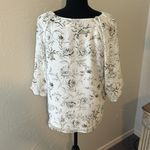 Premise Silky floral blouse w/ quarter sleeve Photo 3
