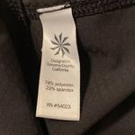 Athleta Black Capri Short Workout Hiking Athleisure Leggings size S inseam 16” Photo 9