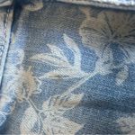 Arizona Jeans 🌴 2/$12 SALE Arizona Jean Co floral denim shorts 1small mark Photo 5