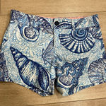 Lilly Pulitzer  Originals Cotton Blend Blue White Seashell Chino Short Size 0 Photo 0