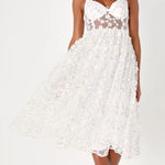 Lulus NWT  Darling Romance White Tulle Floral Applique Bustier Midi Dress Sz S Photo 0