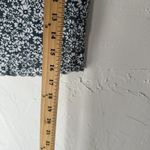 Forever 21  Shirt Womens Medium Black‎ White Floral Daisy Cutout Cropped Tee Top Photo 4