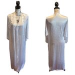 Natori Josie Vintage Satin Robe White Medium Lace pearls Intimate sleepwear Photo 8