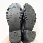 Fly London  Gray Suede Low Boot Size‎ 40 EU Sawtooth Sole Bootie Shoe Slip On 9.5 Photo 2