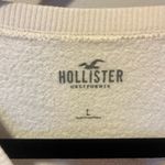 Hollister  Graphic Crewneck Sweatshirt Photo 1