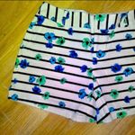 Elle  white floral cute summer shorts Photo 1