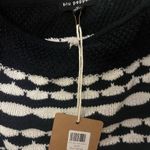 Blu Pepper  Top navy and white Photo 1