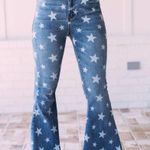 These Three Boutique Star flare jeans Photo 0