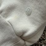 Lululemon  cropped cream hoodie  Photo 4