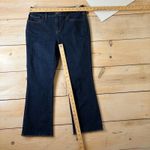Chico's  EUC Women's So Slimming Girlfriend Kick Flare Frayed Hem Jeans Size 6 Photo 8