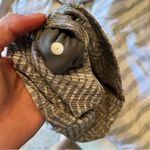 Lululemon  Wunder Under Crop Luon 21"
Arrow Jacquard Dark Olive Grey Sage Photo 5