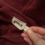 Pact  Burgundy Zip Up Drawstring Hooded Sweatshirt Size S Photo 3