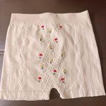 ZARA SEAMLESS EMBROIDERED SHORTS Photo 3