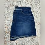 7 For All Mankind JEN7 by 7 for ALL MAN KIND mid length dark wash shorts size 16 high rise Photo 10