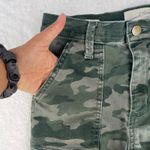 Universal Threads Universal Thread High Rise Slim Straight Jeans Womens 00/24 Green Camo Denim Photo 3