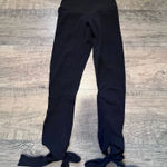 Lululemon  Leggings Align Crop with bows  Photo 0