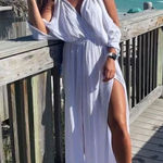 Tiare Hawaii Pez Cantina Dress in White Photo 0