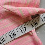 Reebok  active tee size medium Photo 3