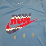 Nike  Athletic Cut USA Run Top SIZE S Photo 1