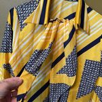 Vintage Masson Qiana size 16 top z& scarf 1970’s nylon geo print button down. Yellow Photo 2