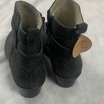 Jbu  Women's 8.5 M Charcoal Ankle Booties new gray zipper embroidered Photo 5