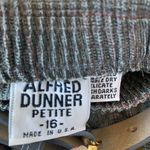 NWT Alfred Dunner gray and red plaid skirt size 16P Red Photo 2