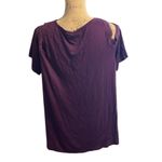 Mudd Purple Cut Out Cold Shoulder Short Sleeve T-Shirt with Embroidered Accents Photo 3