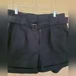 Banana Republic  Women's shorts Photo 3
