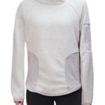 Nike cream and pink pullover Photo 0