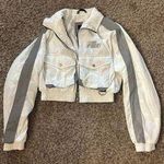 Bershka  changing color bomber, size XS Photo 0