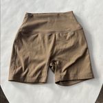 Set Active  Luxform 4" Bike Shorts in Taupe Small Photo 1
