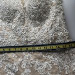 Elegant Lace Wedding Dress White Size 8 Photo 4